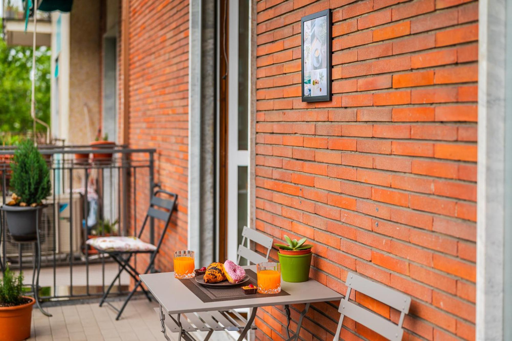 The Circle - Ampio Sui Navigli - Self-check In Apartment Mailand