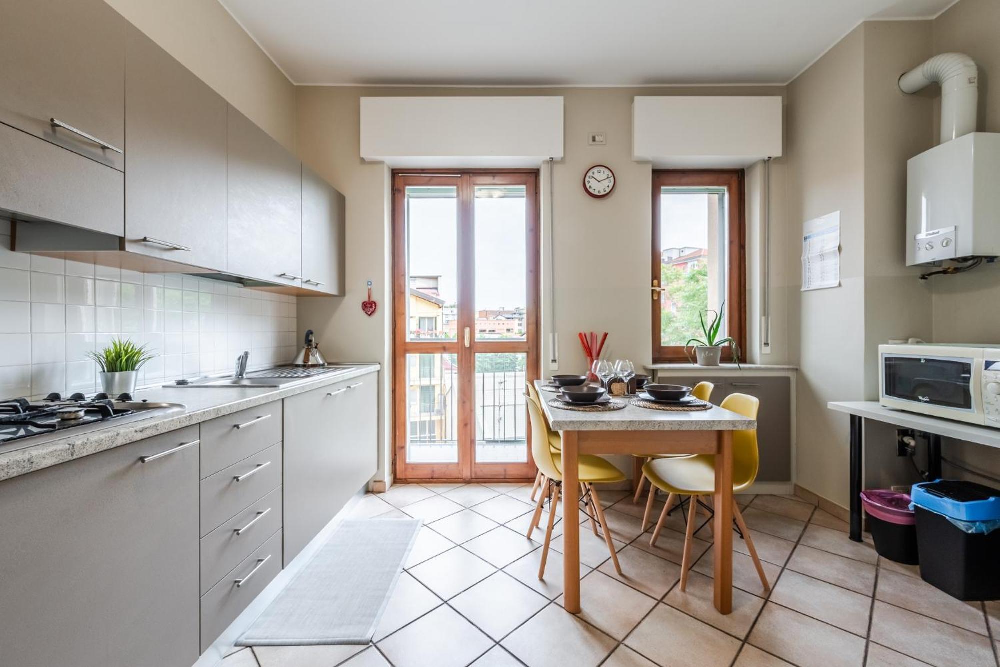 The Circle - Ampio Sui Navigli - Self-check In Apartment