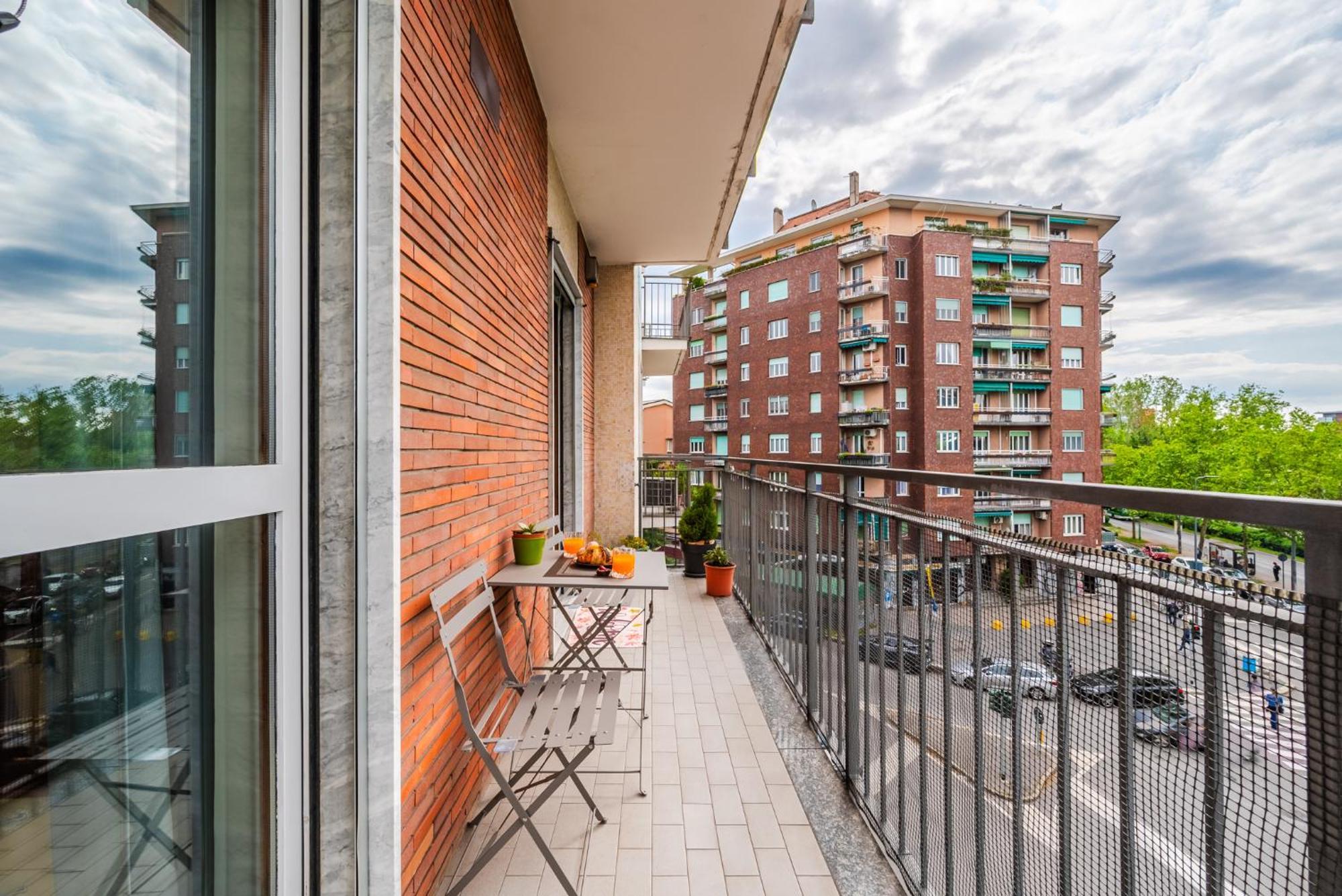 The Circle - Ampio Sui Navigli - Self-check In Mailand